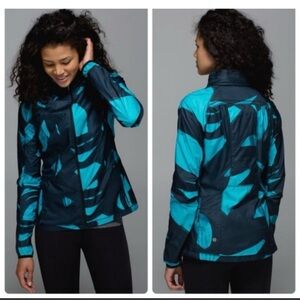 Lululemon Back Pack It Jack Back Spin Stroke Blue Black Windbreaker Run Jacket 4
